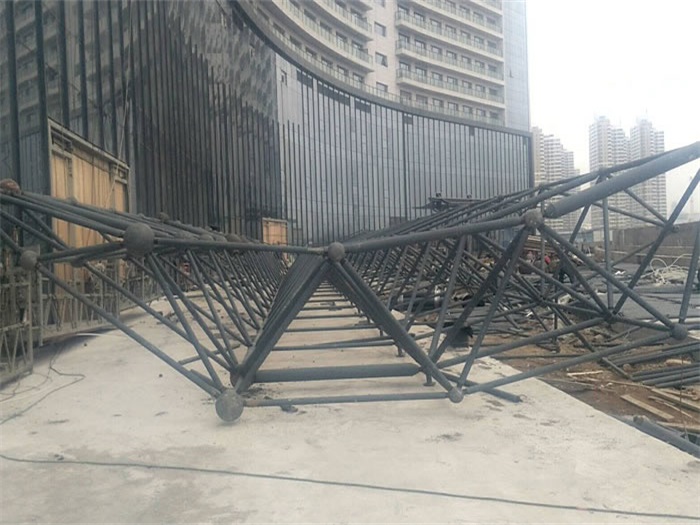 昌平万豪酒店雨棚网架